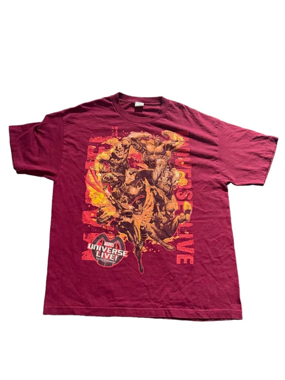 Marvel Universe Live Burgundy Superhero Graphic Tee Men’s XL
